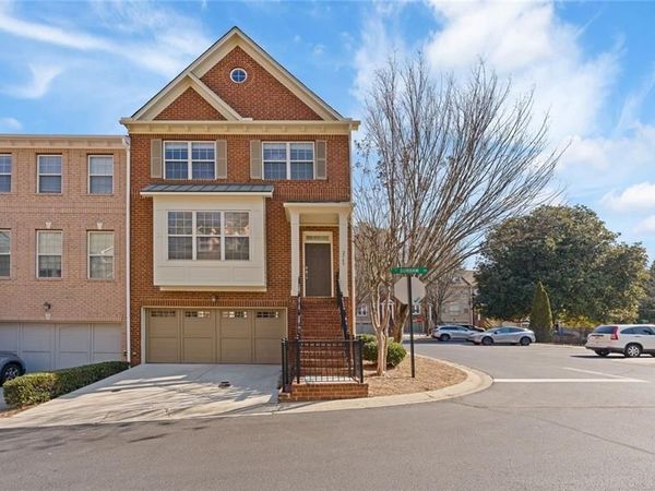 2763 Durham Drive NE, Brookhaven, GA 30319