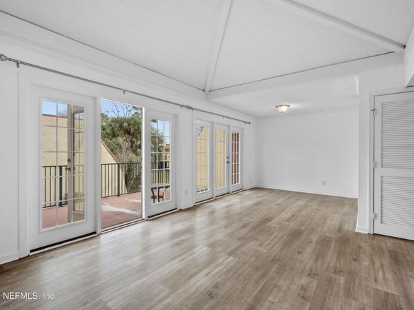 6519 VALEROSA Court, Unit 2, Jacksonville, FL 32217