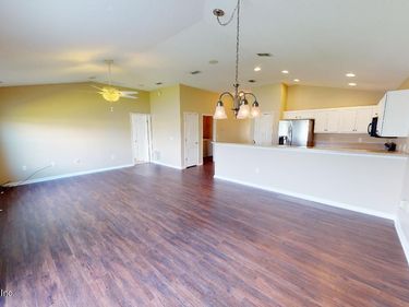 77420 COBBLESTONE Drive, Yulee, FL 32097