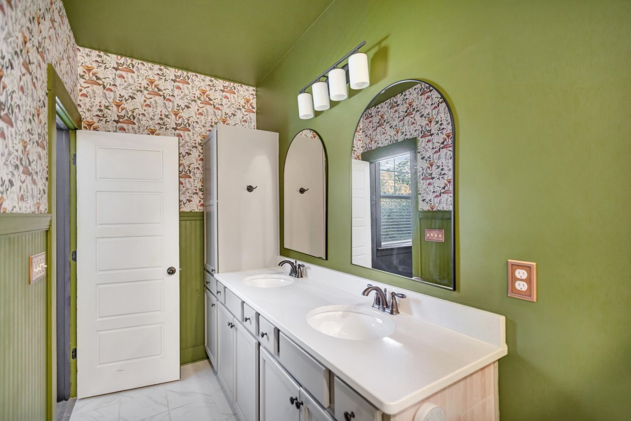 3988 Hillyard Street Street Photo 15