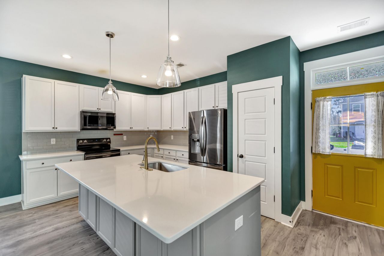 3988 Hillyard Street Street Photo 5