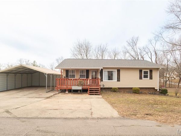 10867 Cabin Lane , Dexter, MO 63841