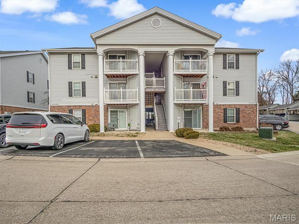 4523 Little Rock Road, Unit D, St Louis, MO 63128