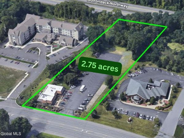 1742 US-9, Clifton Park, NY 12065