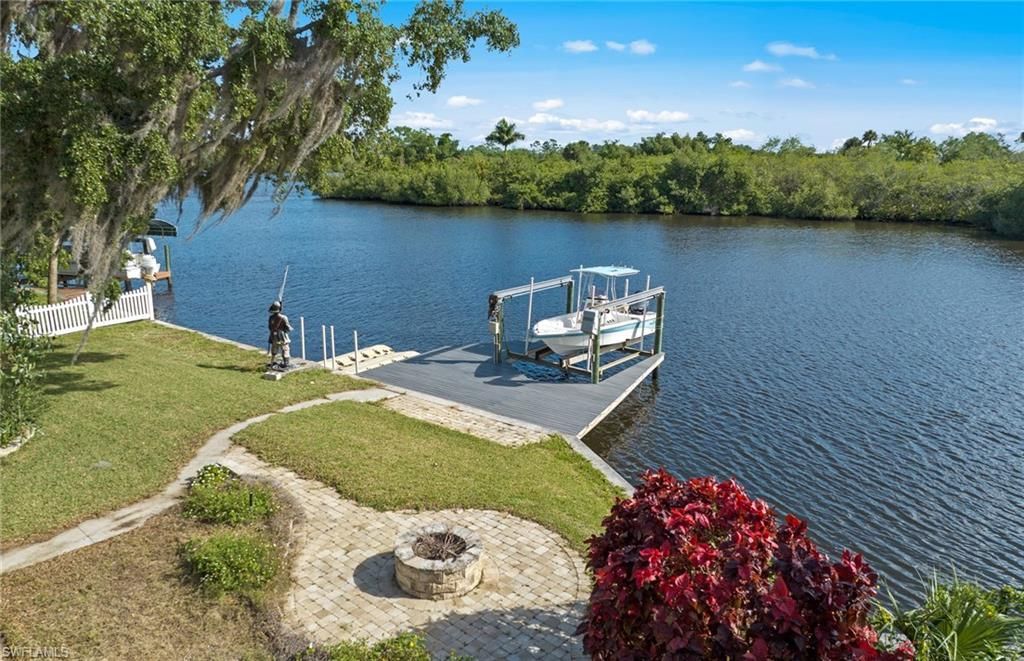 13782 River Forest Dr, Fort Myers, FL 33905 Photo