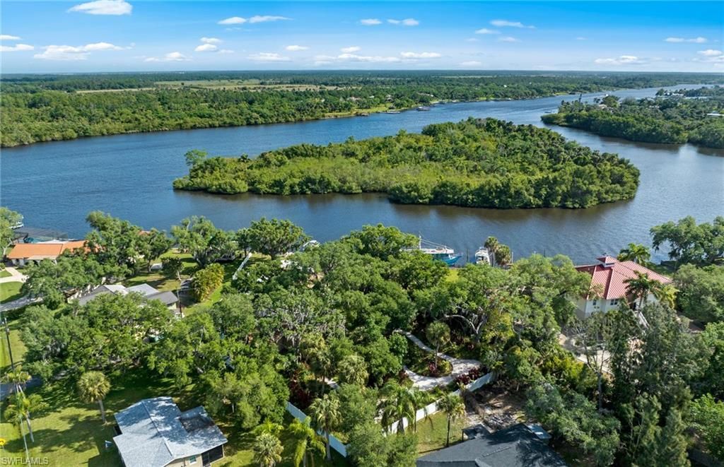 13782 River Forest Dr, Fort Myers, FL 33905 Photo