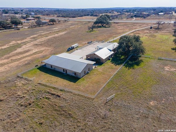 13633 US HIGHWAY 87 SOUTH, Adkins, TX 78101