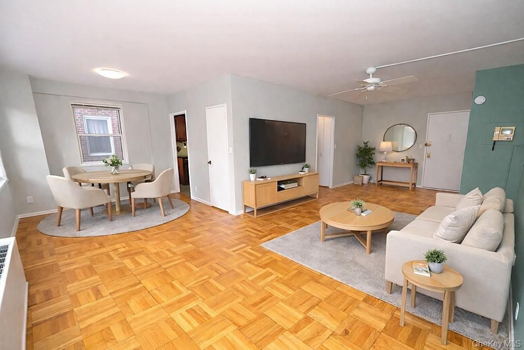 260 Garth Road, Unit 4G5, Scarsdale, NY 10583 Main Photo