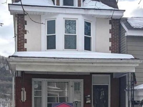 509-A CARBON STREET, POTTSVILLE, PA 17901