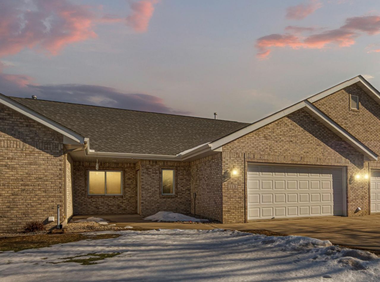 113 S West Street, Belle Plaine, MN 56011 Main Photo