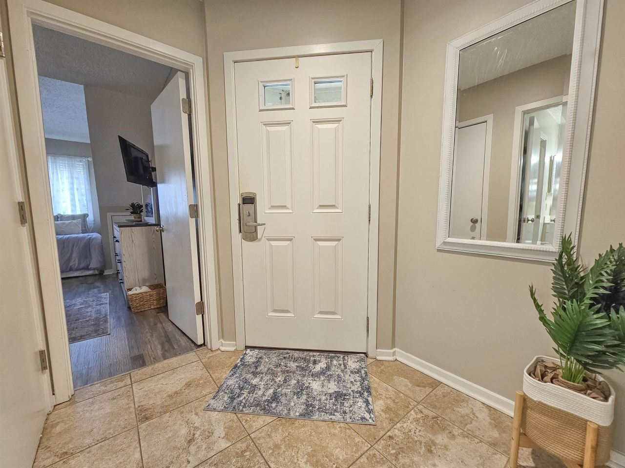 204 Baslow Ct. Photo 27