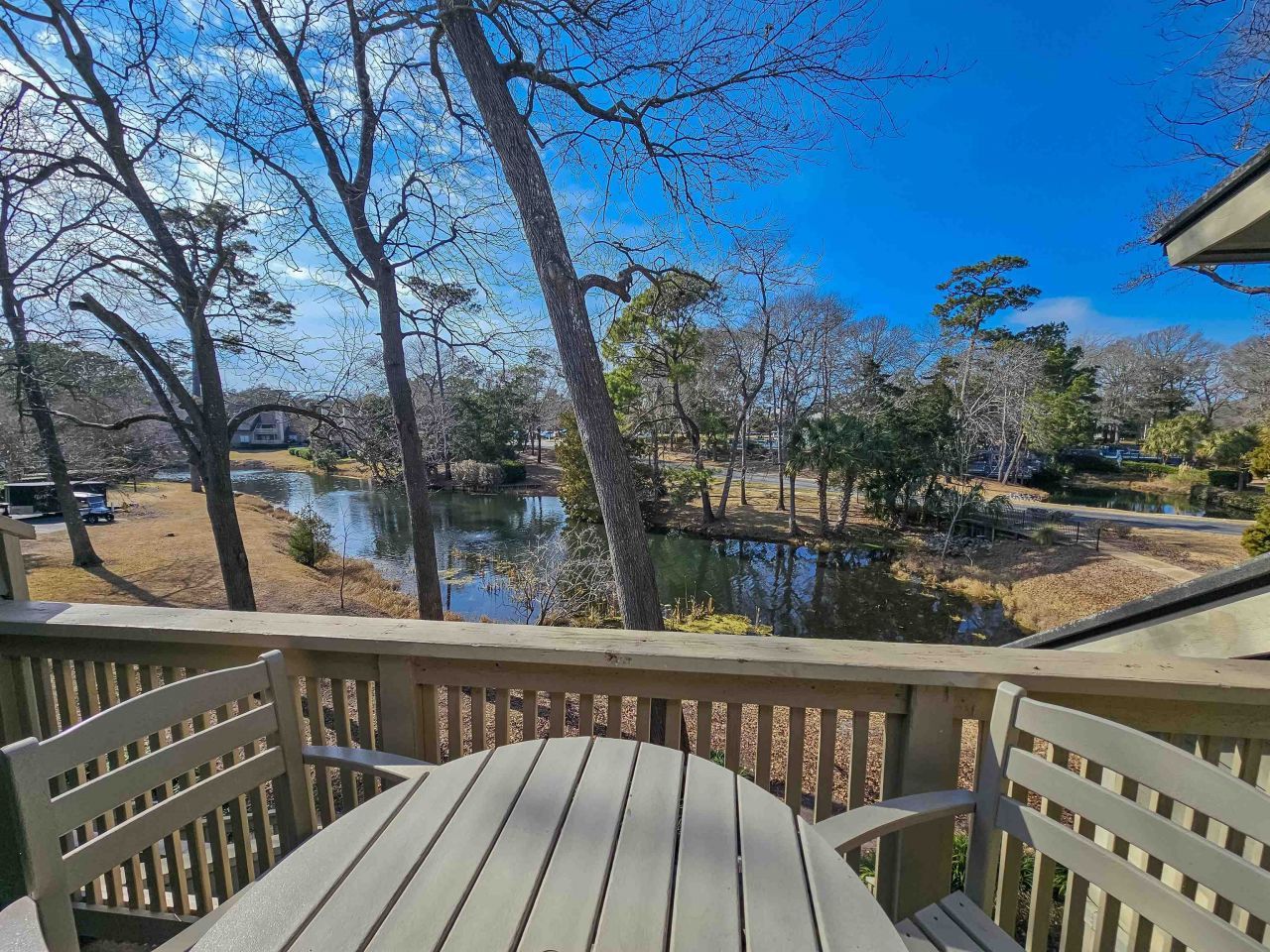 204 Baslow Ct. Photo 4