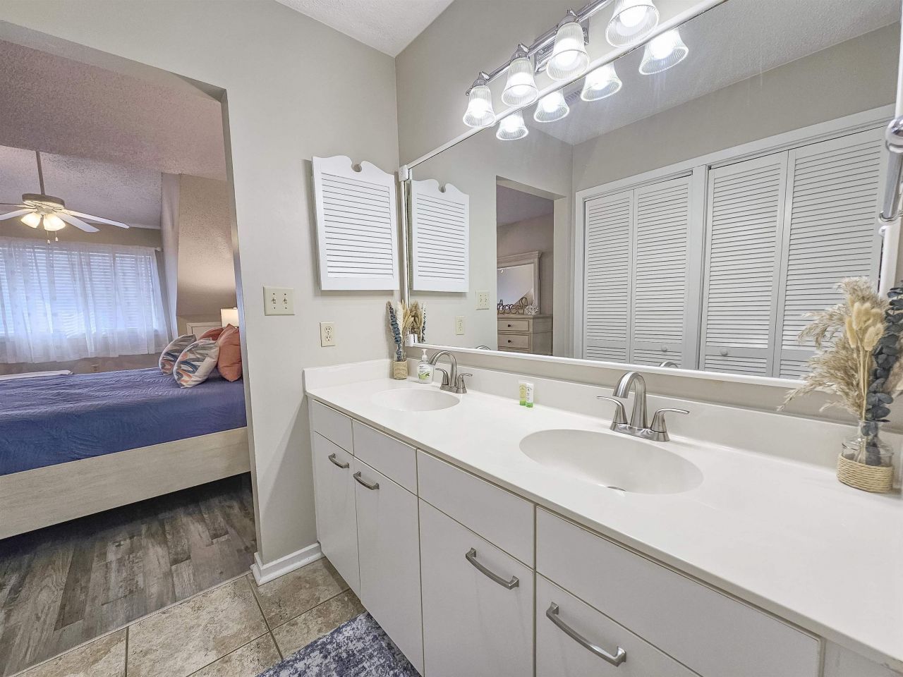 204 Baslow Ct. Photo 42