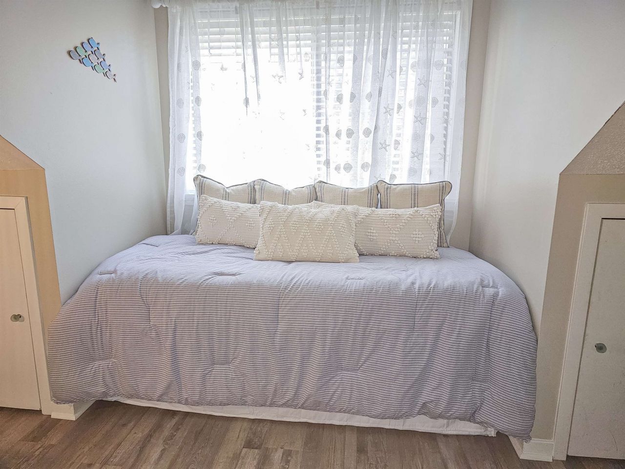 204 Baslow Ct. Photo 51