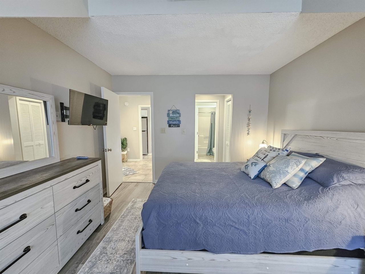 204 Baslow Ct. Photo 54