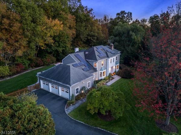 15 Olde Greenhouse Ln, Madison, NJ 07940