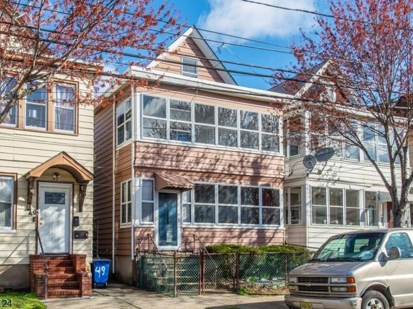 51 Maple St, Garfield, NJ 07026