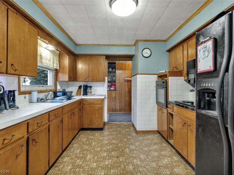 518 Snyder Drive, Loudonville, OH 44842 Photo 11