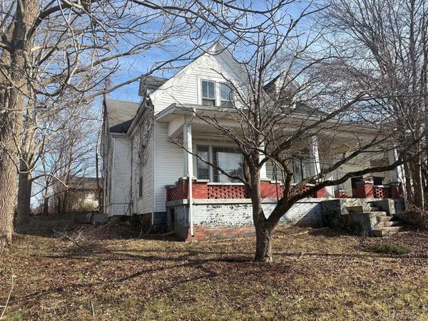 204 N Court Street , Scottsville, KY 42164