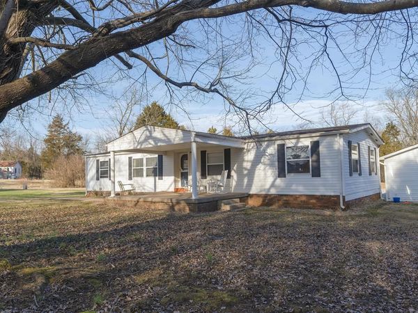 1752 Lewisburg Road, Russellville, KY 42276