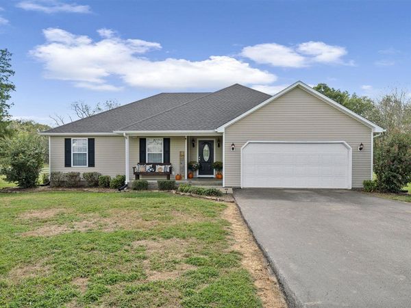 201 Elmwood Drive, Auburn, KY 42206