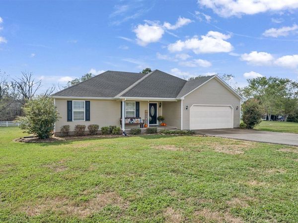 201 Elmwood Drive, Auburn, KY 42206