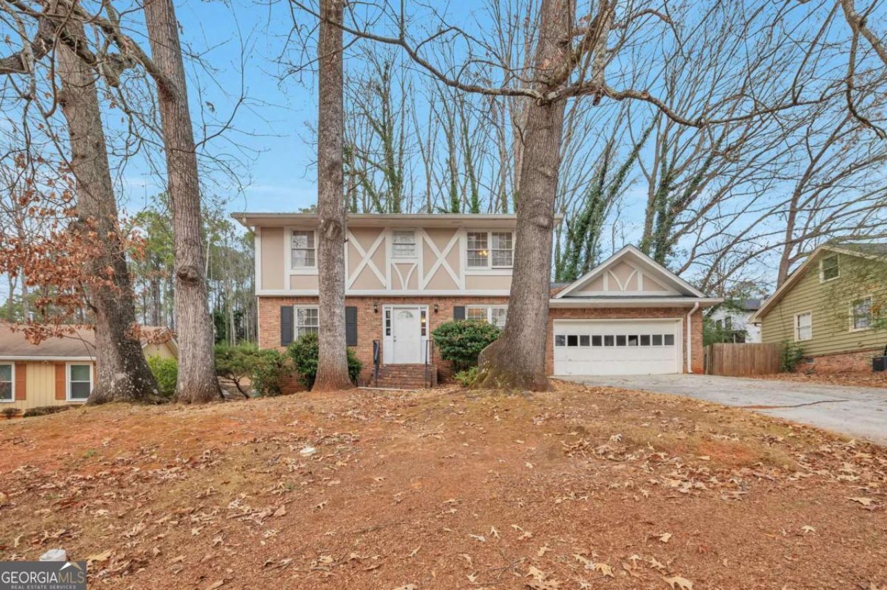 730 Rockborough Drive, Stone Mountain, GA 30083 Main Photo