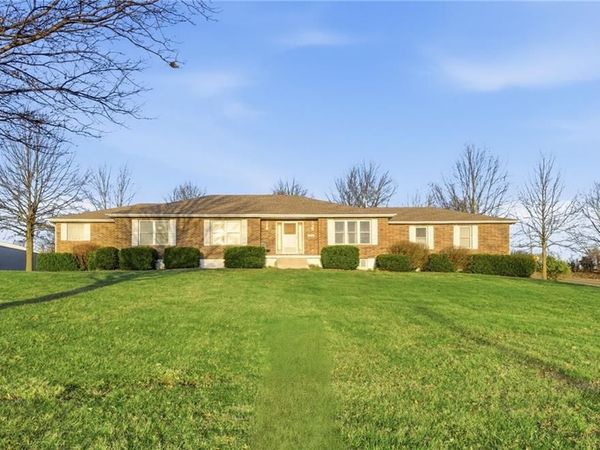 31101 Tyer Road, Grain Valley, MO 64029