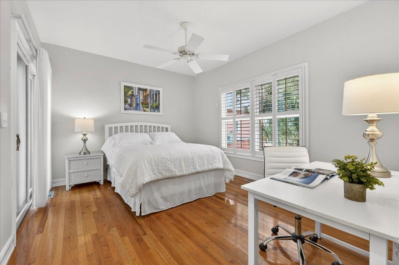 210 Ocean Boulevard Photo 23