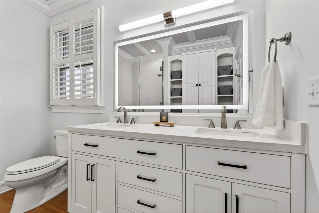 210 Ocean Boulevard Photo 32