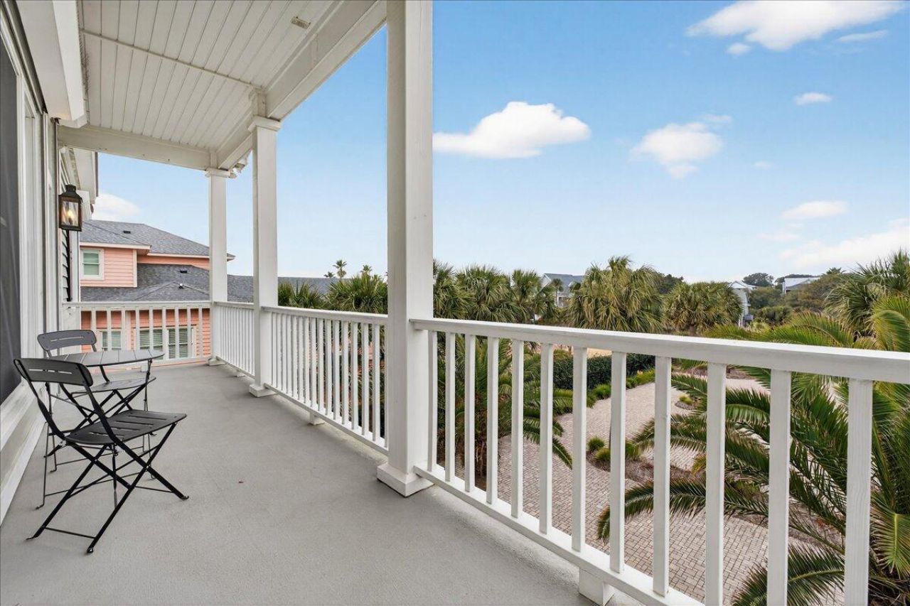 210 Ocean Boulevard Photo 36