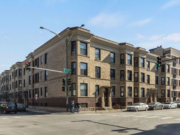 2961 N Halsted Street, Unit 2, Chicago, IL 60657