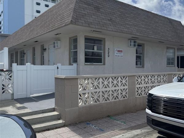 320 Minnesota St, Hollywood, FL 33019