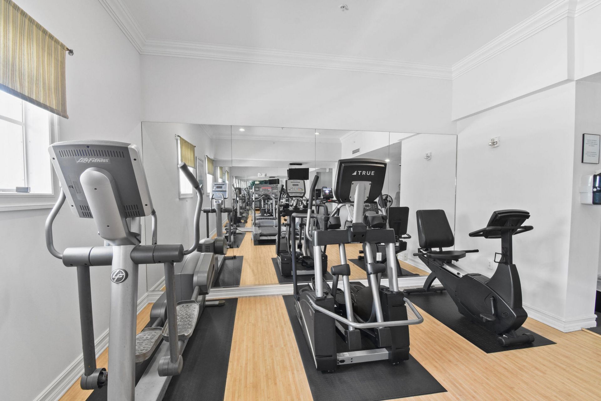 250 NE 3rd Avenue, Unit 1320, Delray Beach, FL 33444 Photo