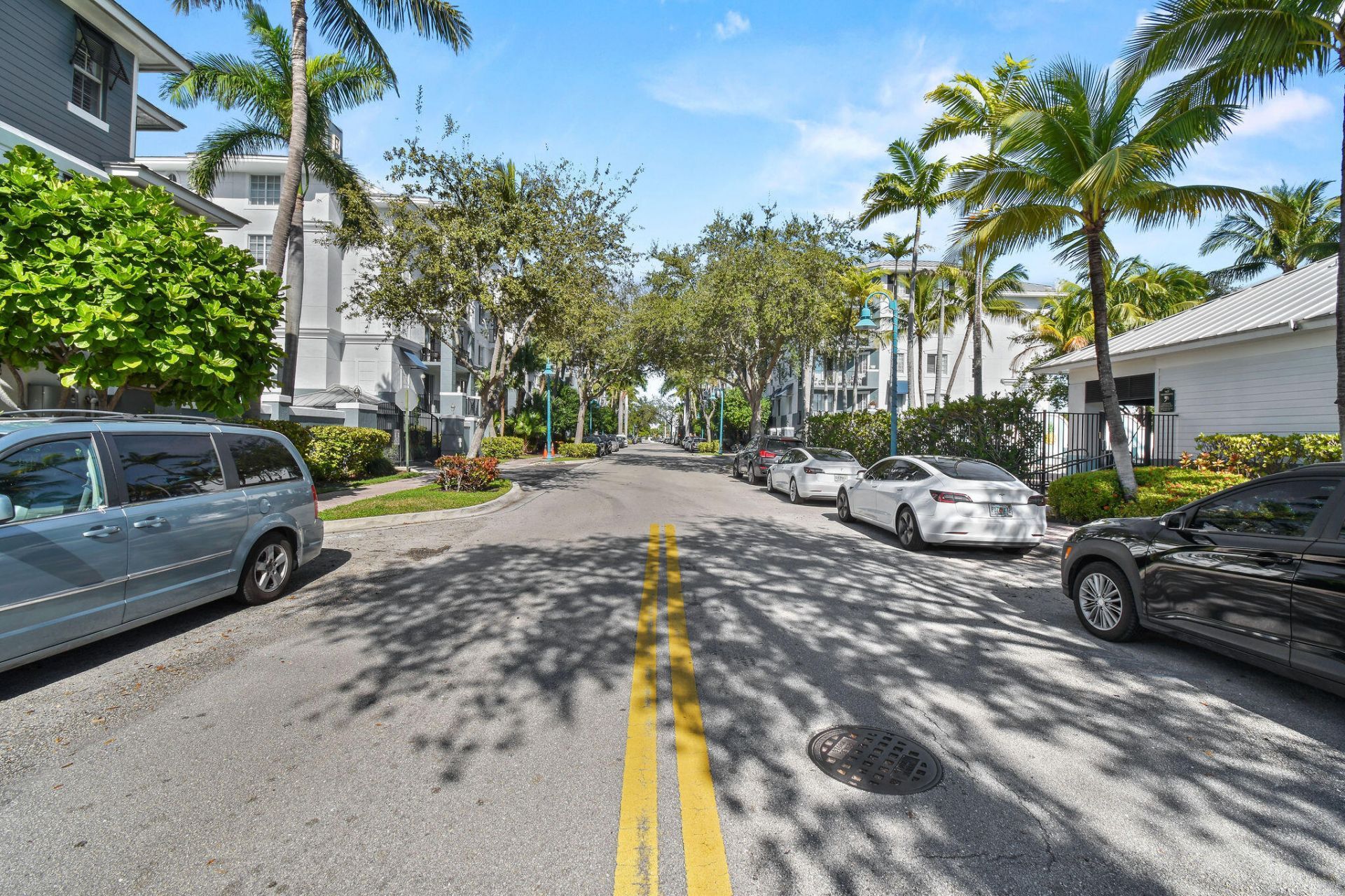 250 NE 3rd Avenue, Unit 1320, Delray Beach, FL 33444 Photo