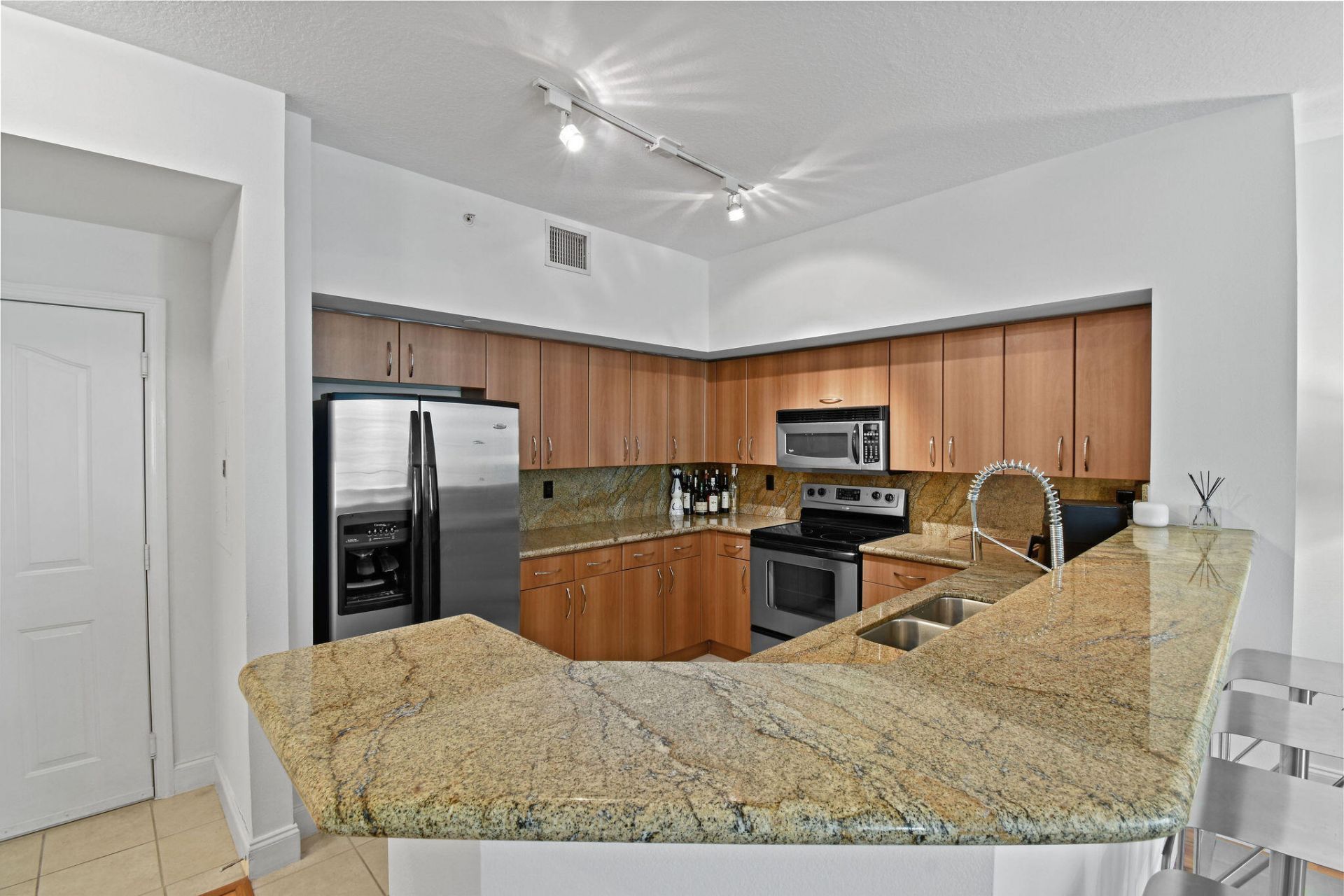250 NE 3rd Avenue, Unit 1320, Delray Beach, FL 33444 Photo