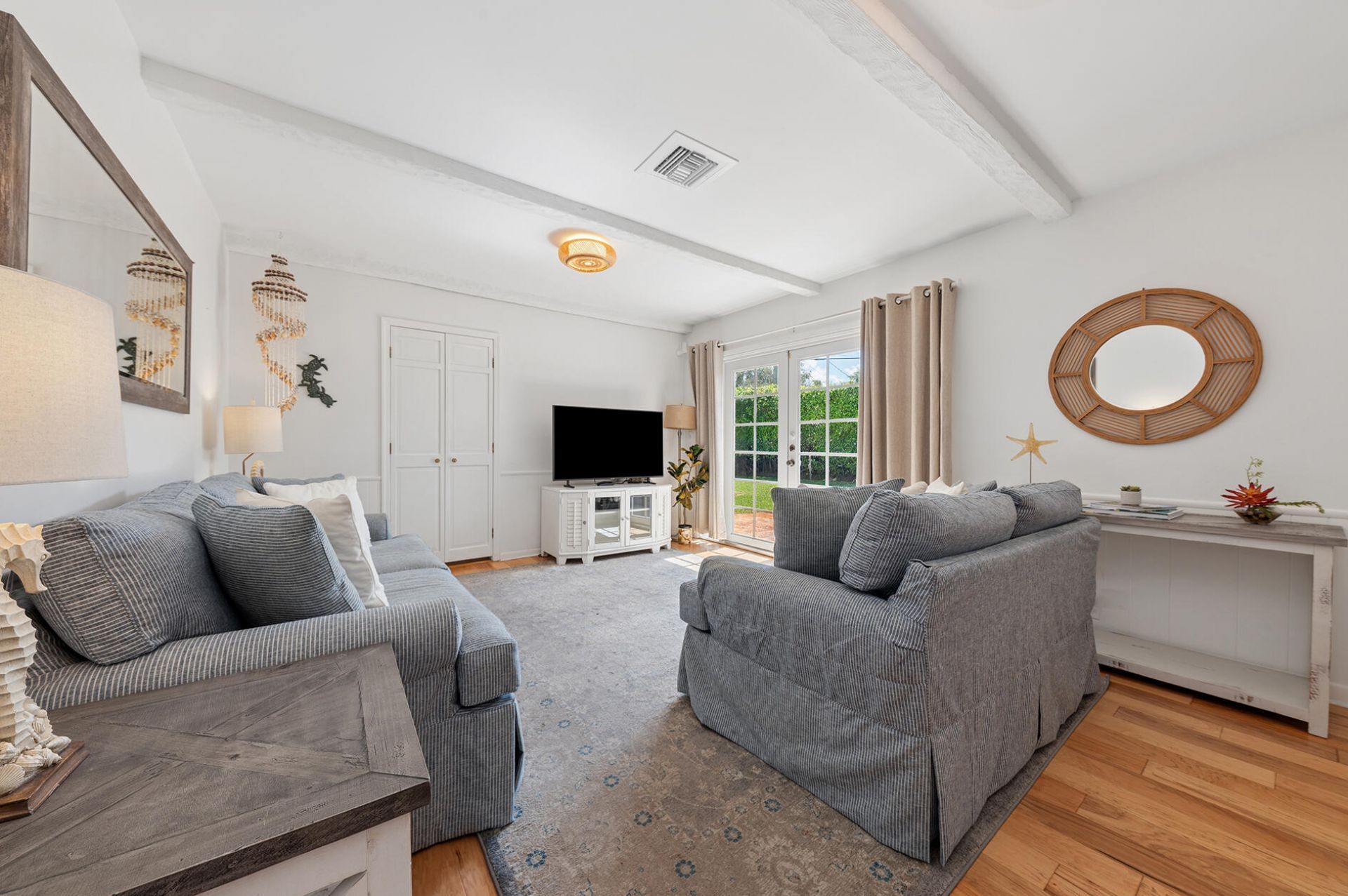 2001 NW 1st Avenue, Delray Beach, FL 33444 Photo