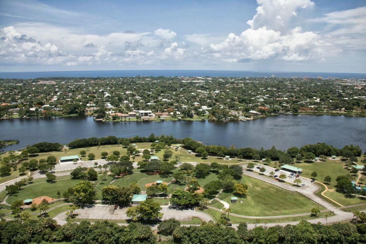 2001 NW 1st Avenue, Delray Beach, FL 33444 Photo