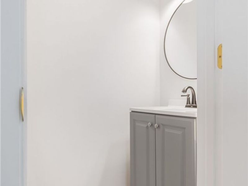 2504 Clayton Drive, Akron, OH 44319 Photo 24