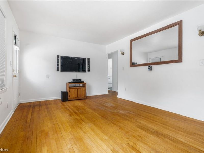 2504 Clayton Drive, Akron, OH 44319 Photo 9