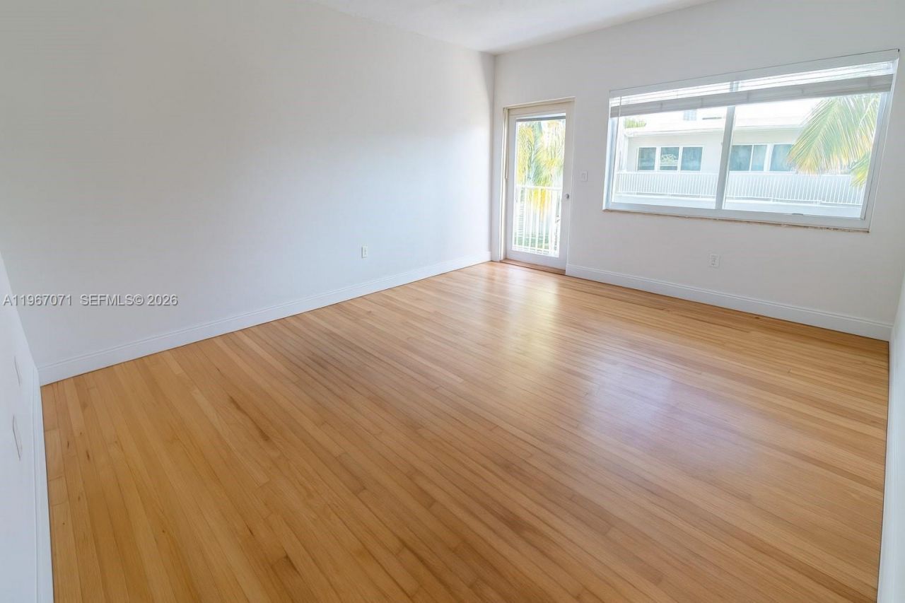 7207 Bay Dr , Unit 19, Miami Beach, FL 33141 Photo