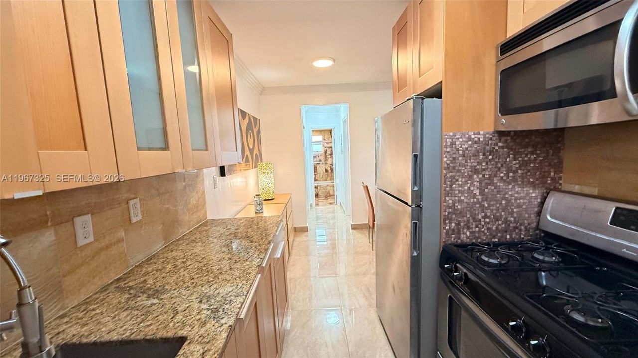 650 Pennsylvania Ave, Unit 2, Miami Beach, FL 33139 Photo