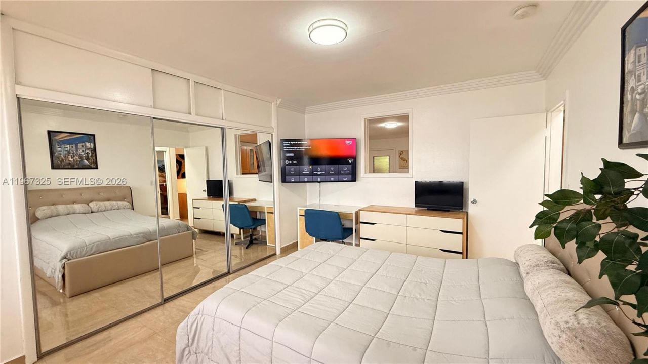 650 Pennsylvania Ave, Unit 2, Miami Beach, FL 33139 Photo