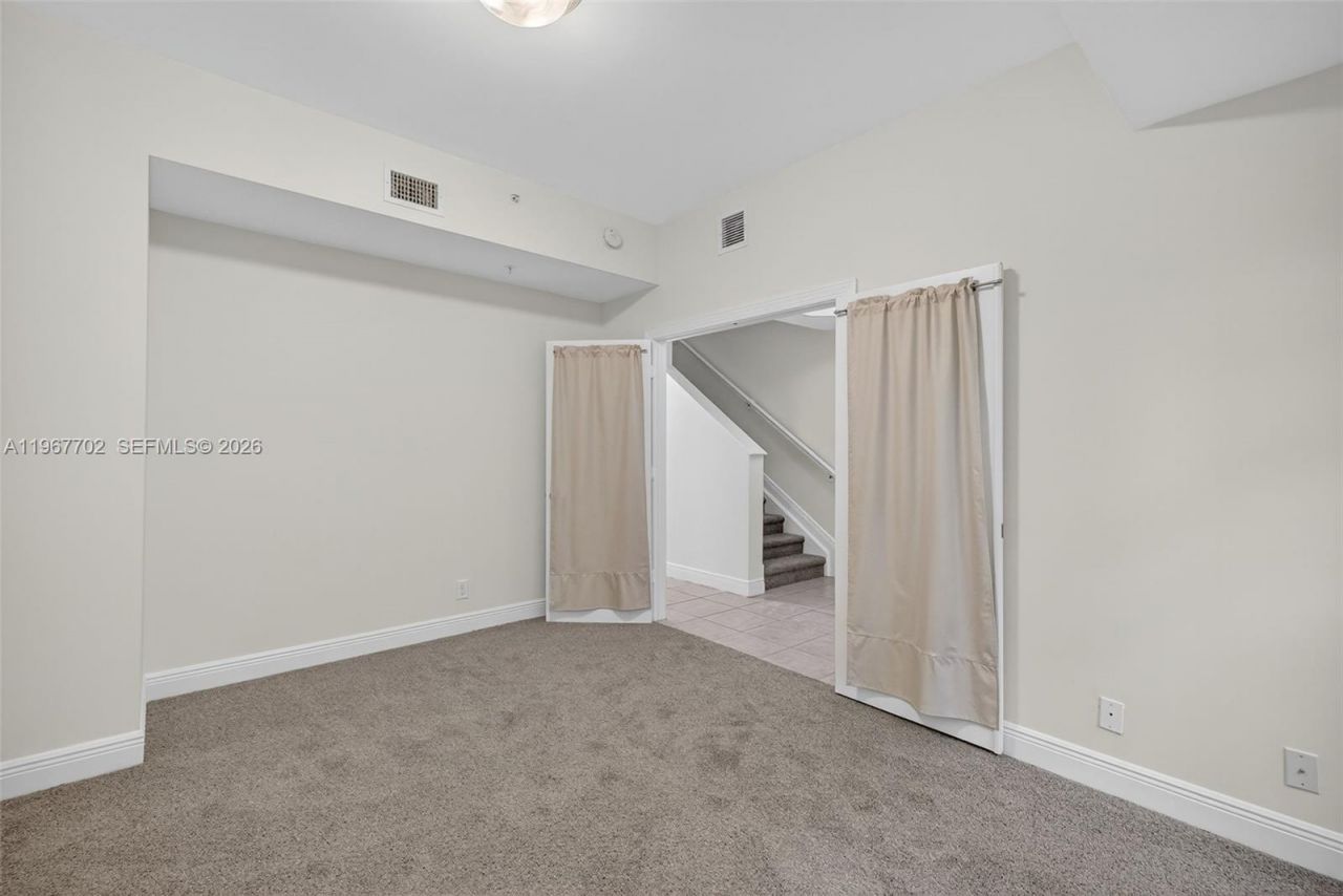 617 SW 1st Ave , Pompano Beach, FL 33060 Photo