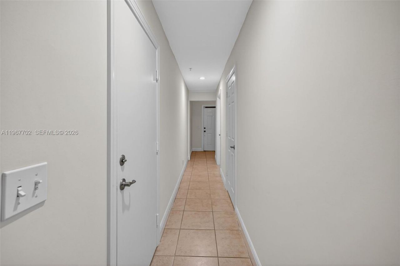 617 SW 1st Ave , Pompano Beach, FL 33060 Photo