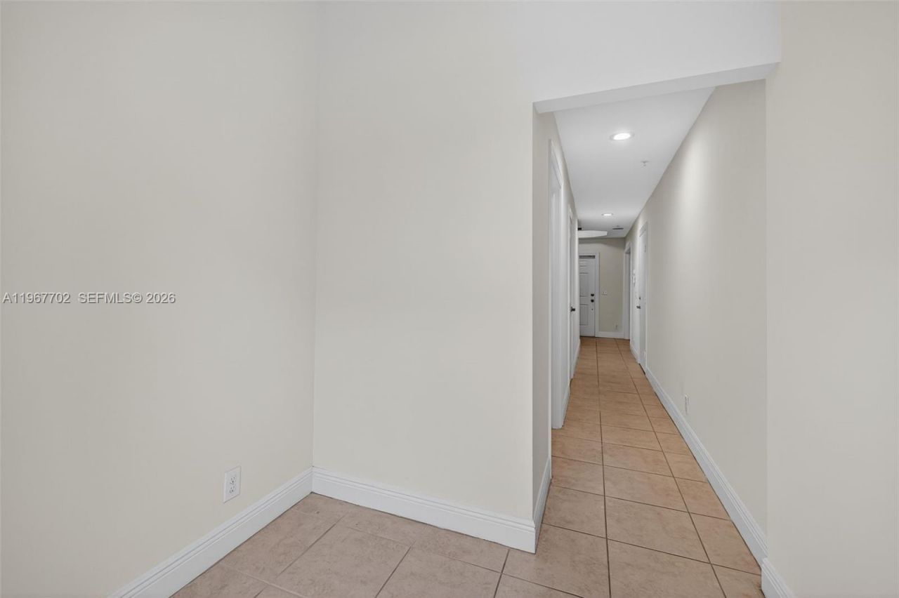 617 SW 1st Ave , Pompano Beach, FL 33060 Photo