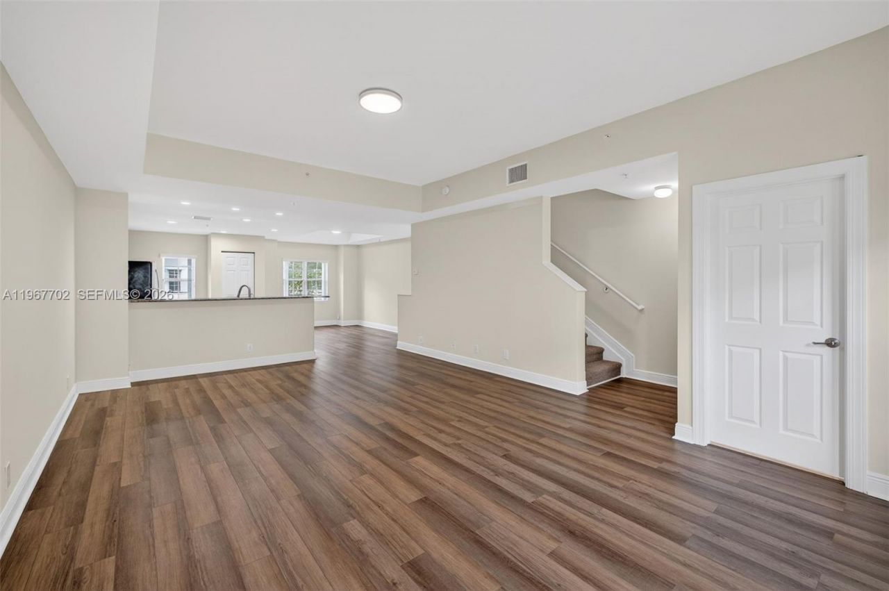 617 SW 1st Ave , Pompano Beach, FL 33060 Photo