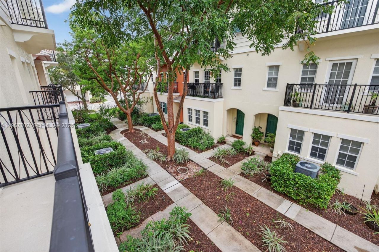 617 SW 1st Ave , Pompano Beach, FL 33060 Photo