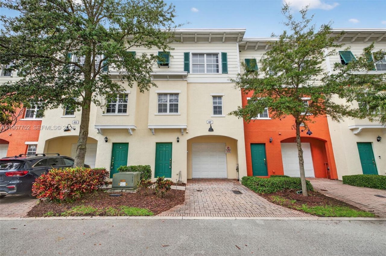 617 SW 1st Ave , Pompano Beach, FL 33060 Photo