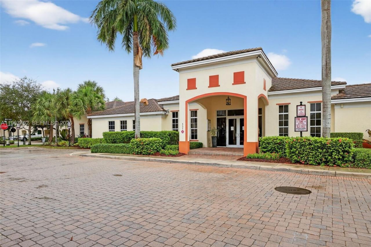 617 SW 1st Ave , Pompano Beach, FL 33060 Photo